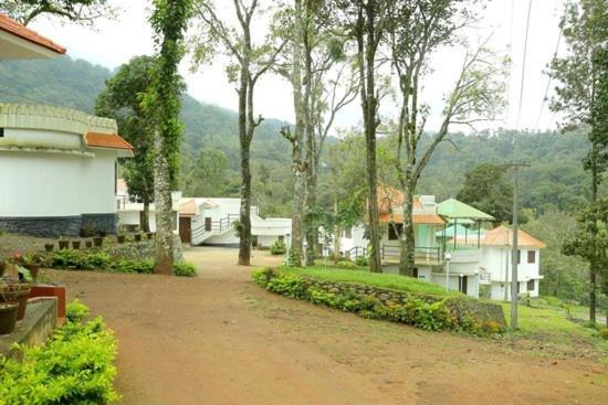 Spice Villas Holiday Udumbanshola Экстерьер фото